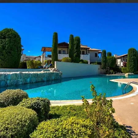 Db12 Adjacent To Aphrodite Hills - Communal Pool *